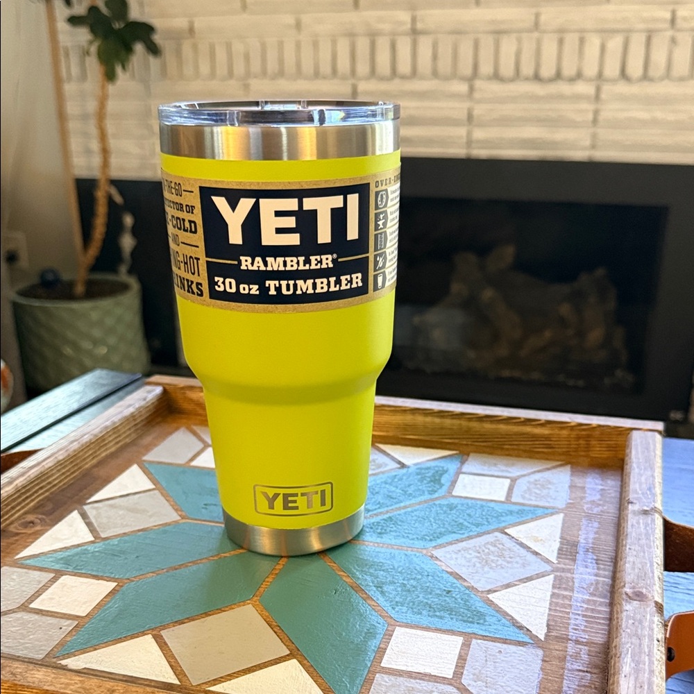 YETI Rambler 30 oz Tumbler - Chartreuse NWT